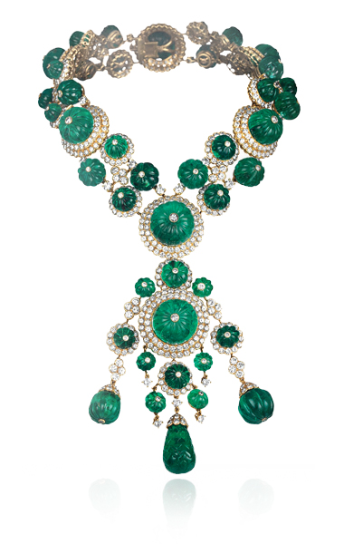 Indian necklace-1970, yellow gold, carved emeralds, diamonds. In the former collection of Her Highness Princess Salimah Aga Khan.