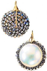 Taffin earrings with Mabe pearls, moonstones set in silver and 18k rose gold.