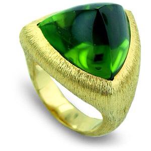 Henry Dunay ring set in 18k yellow gold - "Sabi" technique with sugarloaf peridot.