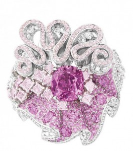 Cocotte pink sapphire ring in 18k white gold, diamonds, fancy purple-pink and pink diamonds, pink sapphires