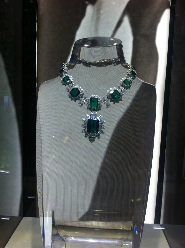 Necklace in platinum and emeralds, 1964. In the former collection of Elizabeth Taylor. Bulgari Heritage Collection.