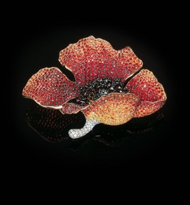 Poppy brooch set in white goldn with orange, red sapphires and diamonds pave, Palmiero Jewellery Design