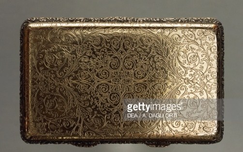 Engraved silver and gold cigarette case, made for countess Lella de Festi, 1930s, Mario Buccellati