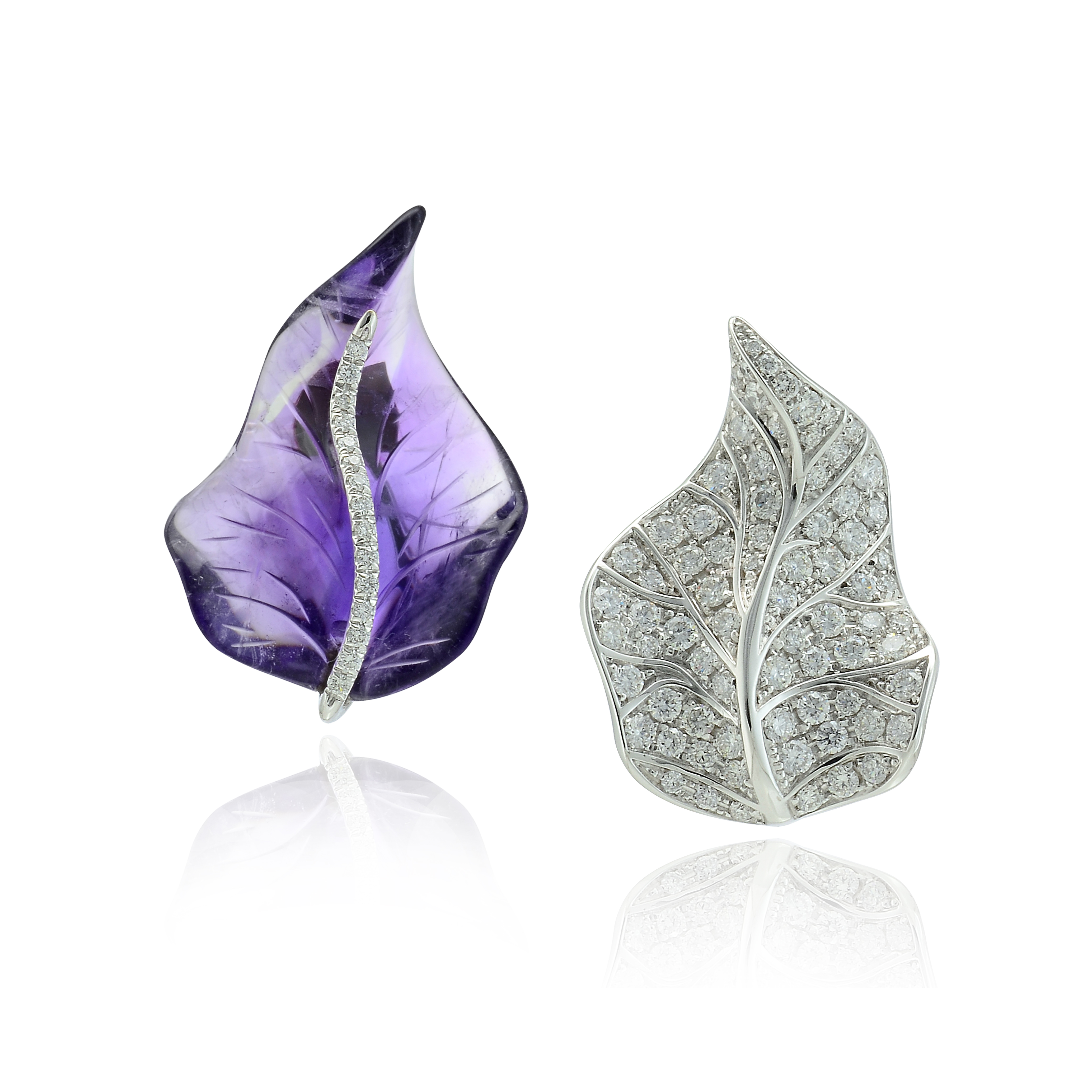 Only for you earrings set in white gold with carved amethyst and diamonds, Margherita Burgener