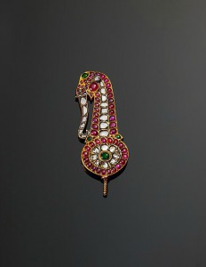 Elephant-Shaped Turban Ornament (jigha), in gold, set with rubies, diamonds, 1775–1825, South India. The Al-Thani Collection.