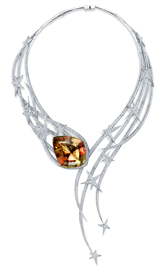 The Sultans Shield Couture collar set in white gold with diamonds pave' and pear-shaped zultanite, Stephen Webster