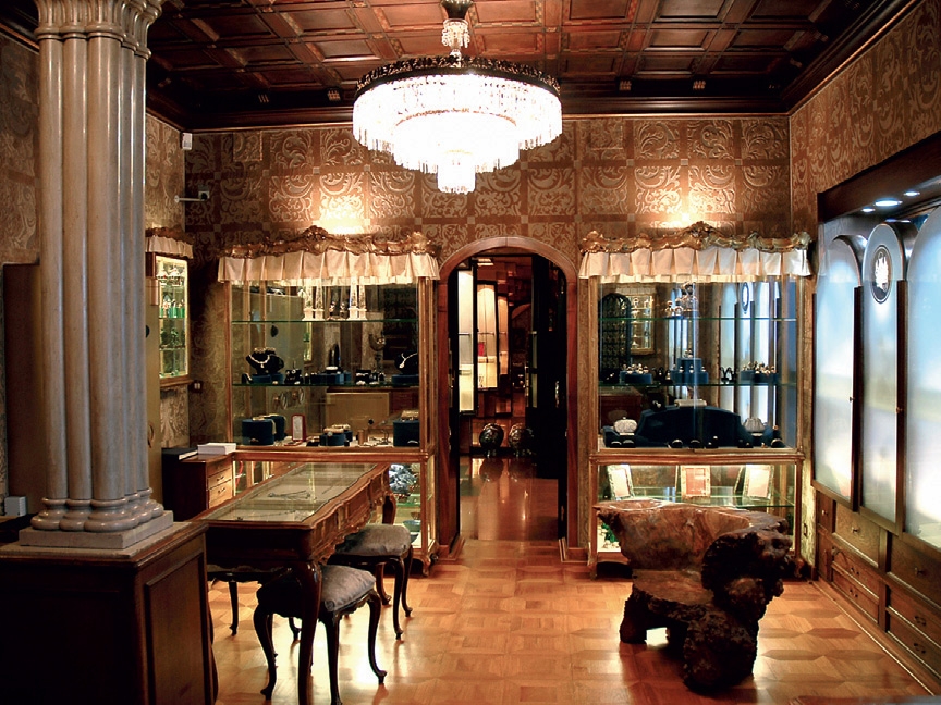 Interior of the boutique Nardi