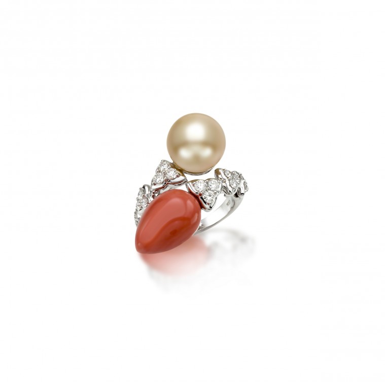 Essentially Colour Coral ring set with round brilliant-cut diamonds, South Sea Cream pearls and pear-shape coral, Picchiotti