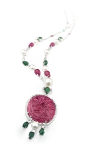 Necklace in white gold with carved oval ruby, emeralds, diamonds, rubies, pearls, Verdi Gioielli