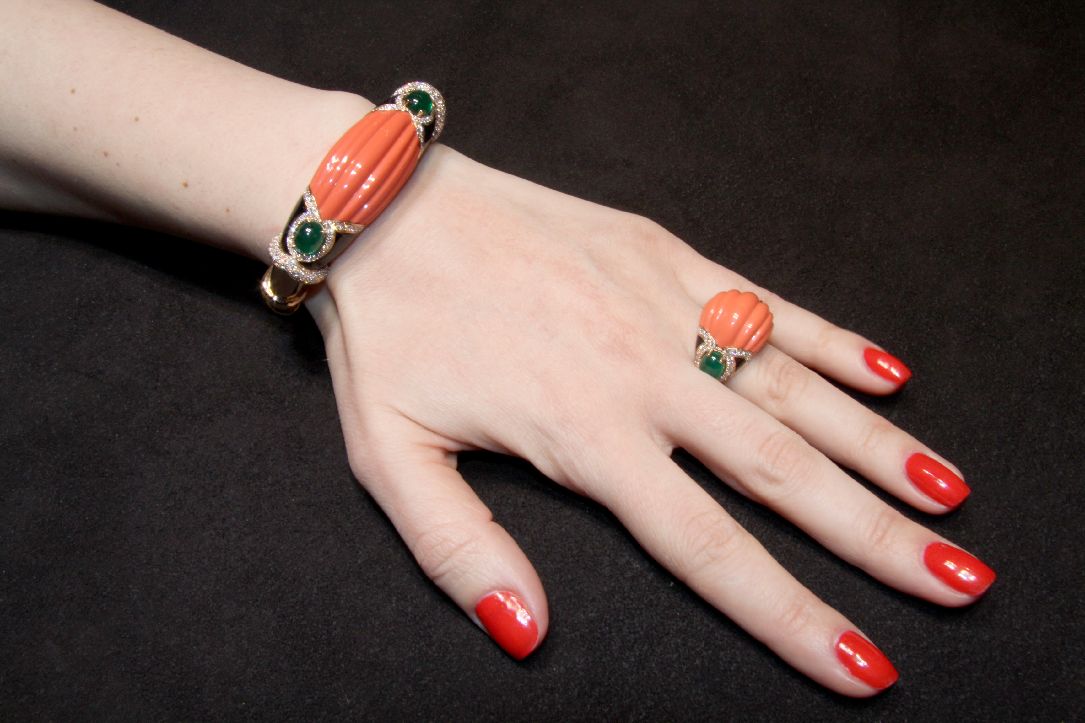 Bangle and ring with carved coral, emeralds, onyx, diamonds, Verdi Gioielli
