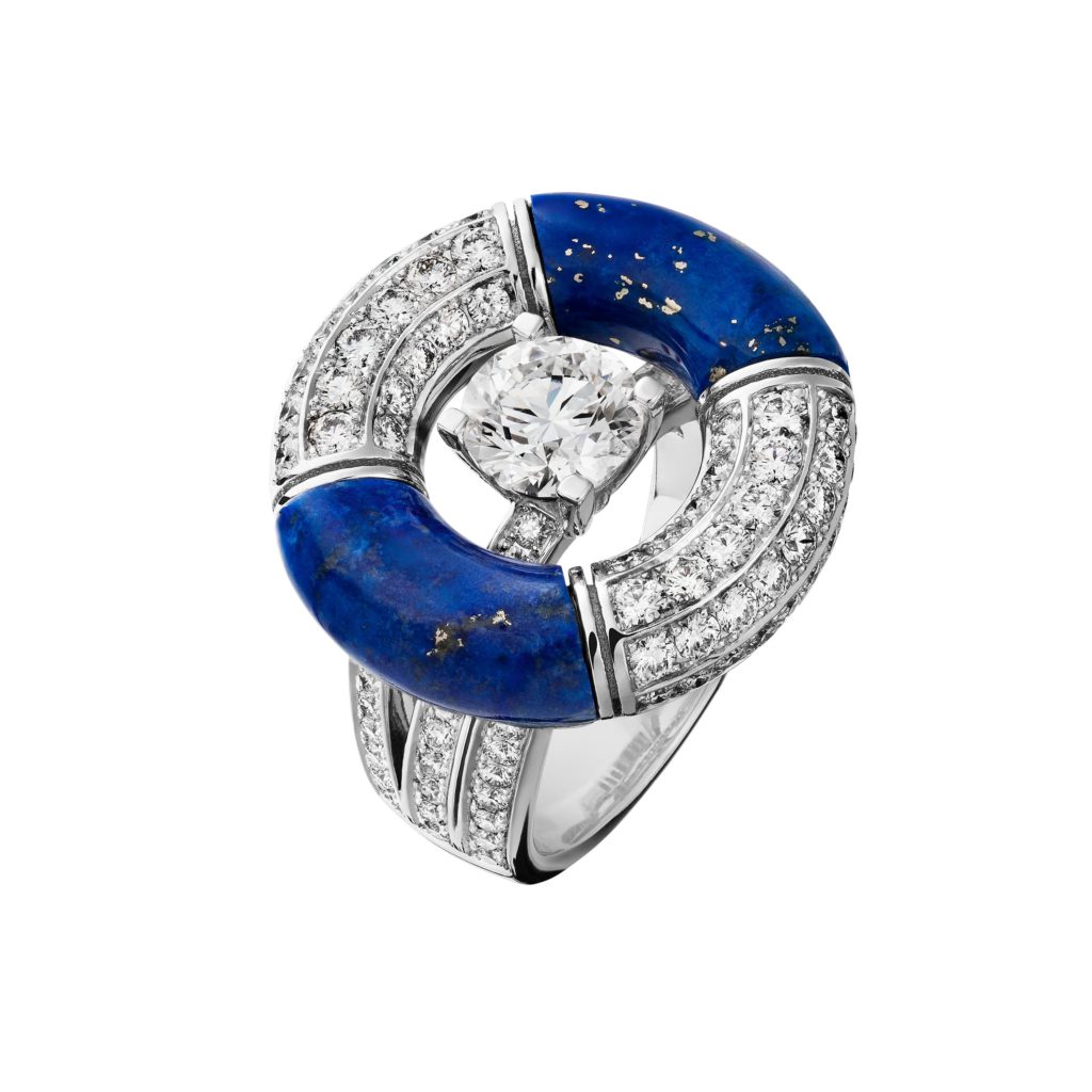 Precious Float ring made of white gold with lapis lazuli, round cut diamond, diamonds, Chanel Joaillerie
