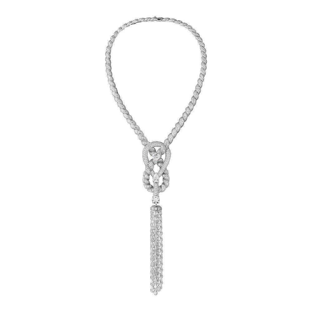 Endless Knot necklace made of white gold with round and pear shape diamonds, round and rose cut diamonds, Chanel Joaillerie
