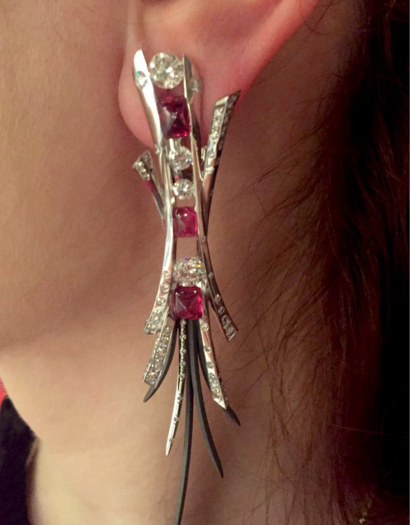 Y'Dol earrings made of white gold with spinels, diamonds, Reza